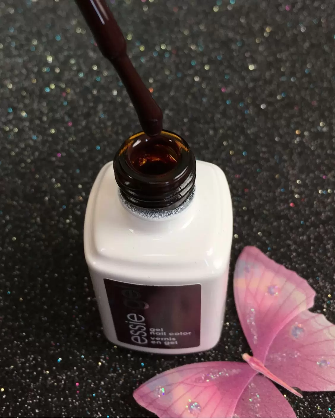 Essie sole mate hotsell