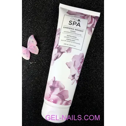 CND SPA GARDENIA WOODS SCRUB SANDALWOOD & CHAMOMILE 248 ML-8.4 FL OZ