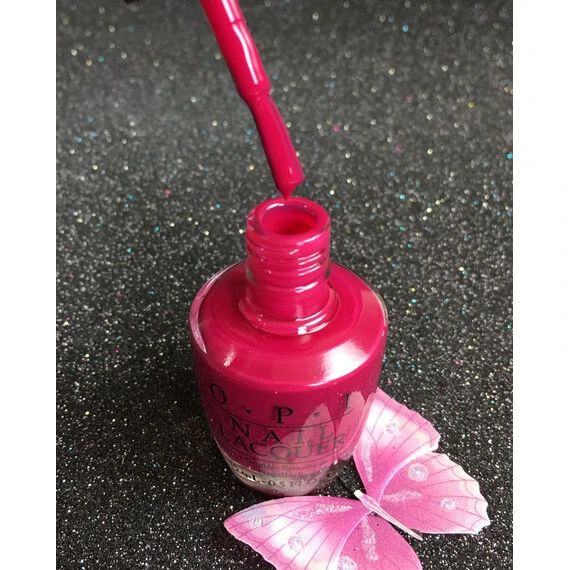 OPI NAIL LACQUER MIAMI BEET NLB78